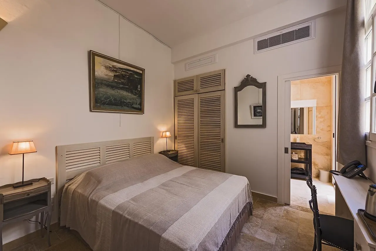 The Snop House Bed & Breakfast Senglea
