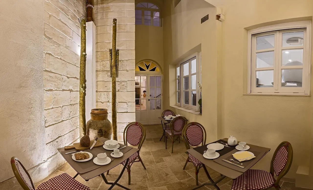 The Snop House Bed & Breakfast Senglea 4*,